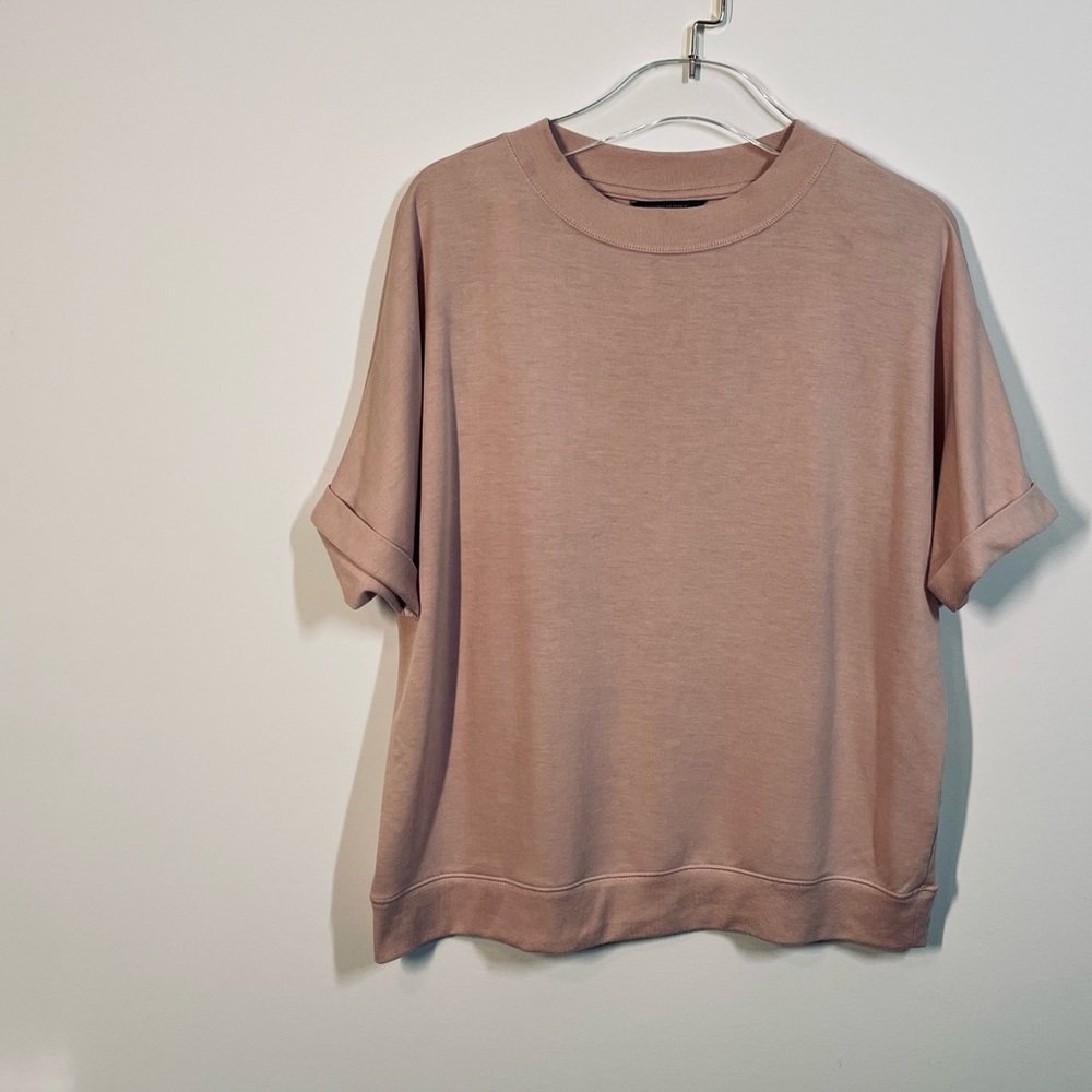 Banana Republic Pink crew neck top size M
